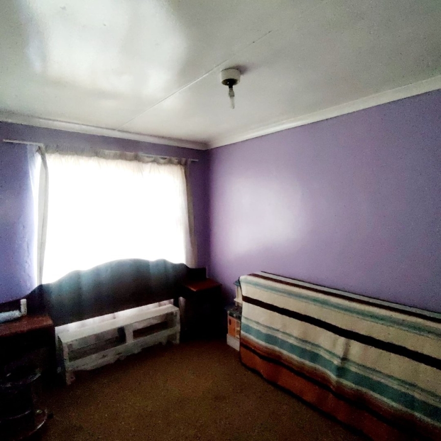 6 Bedroom Property for Sale in Mdantsane Nu 17 Eastern Cape
